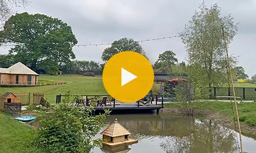 video thumb Riverside Cabins